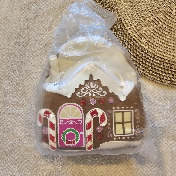 Bath And Body Works Gingerbread House Mini Backpack - Picture 2 of 9